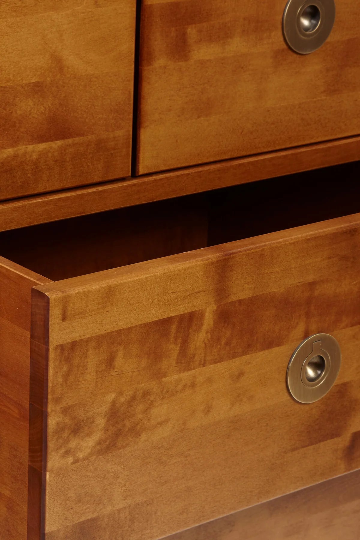 Balmoral chest of drawers with 7 drawers
