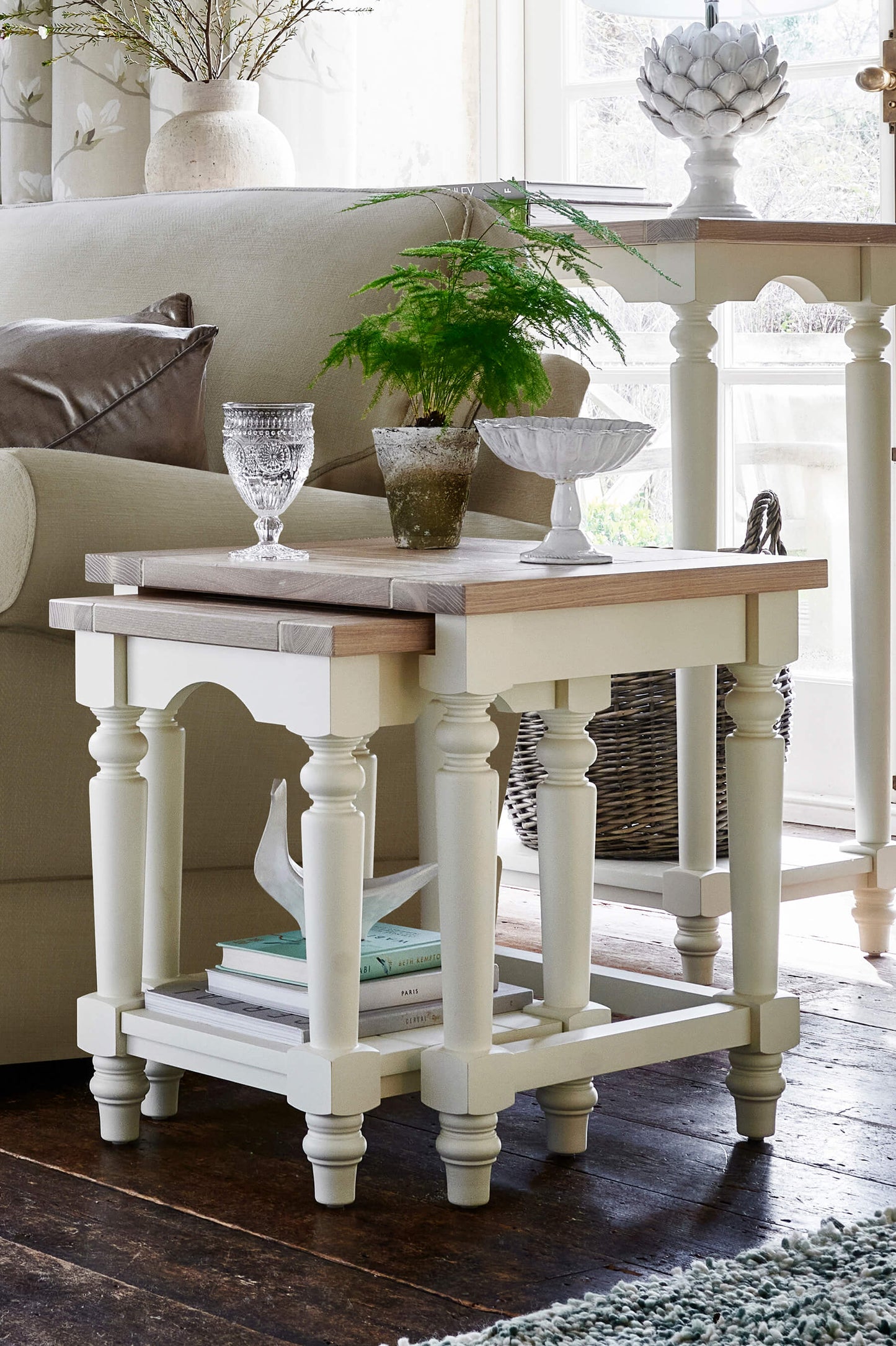 Dorset 2 folding tables