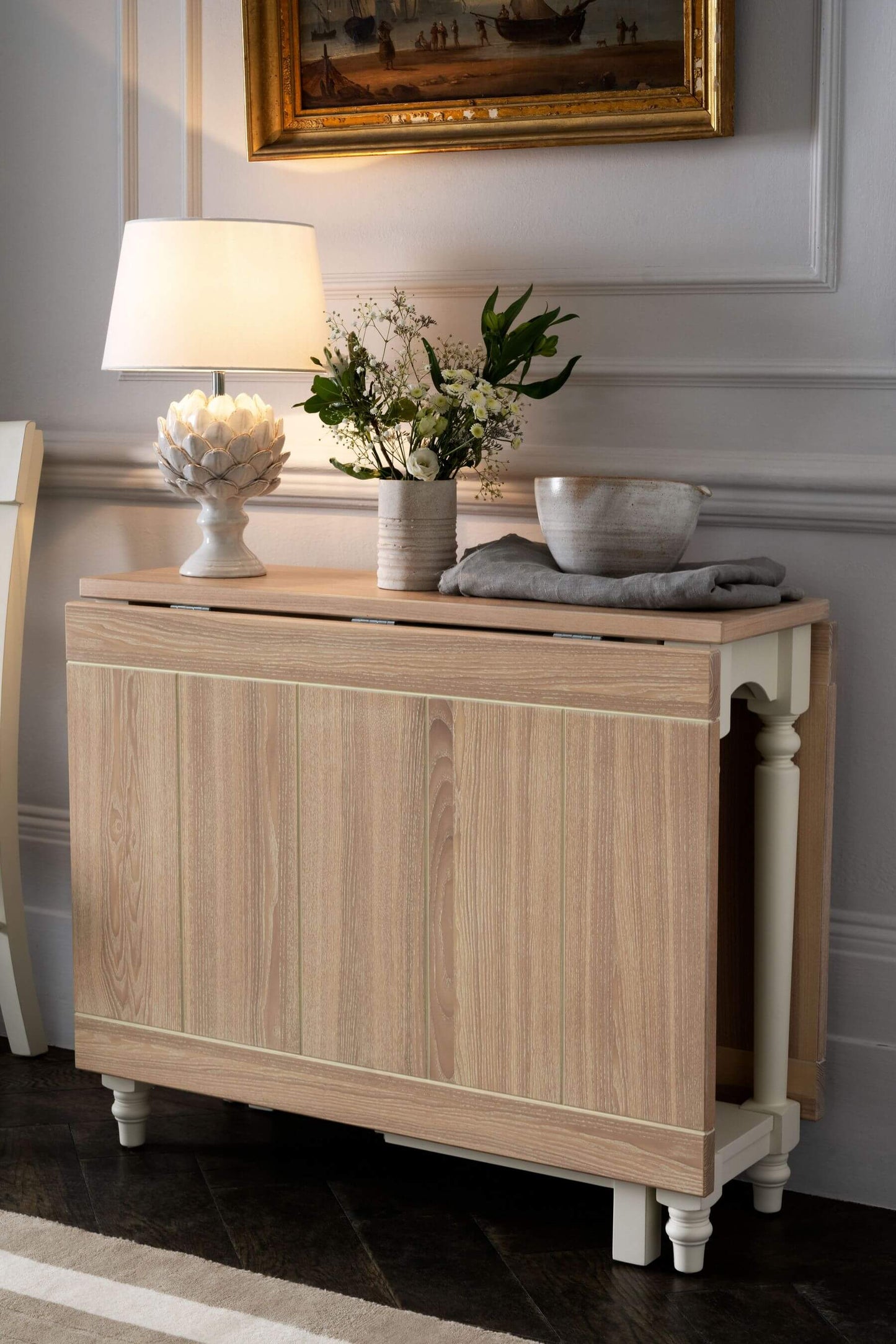 Dorset dining table with extensions on both sides