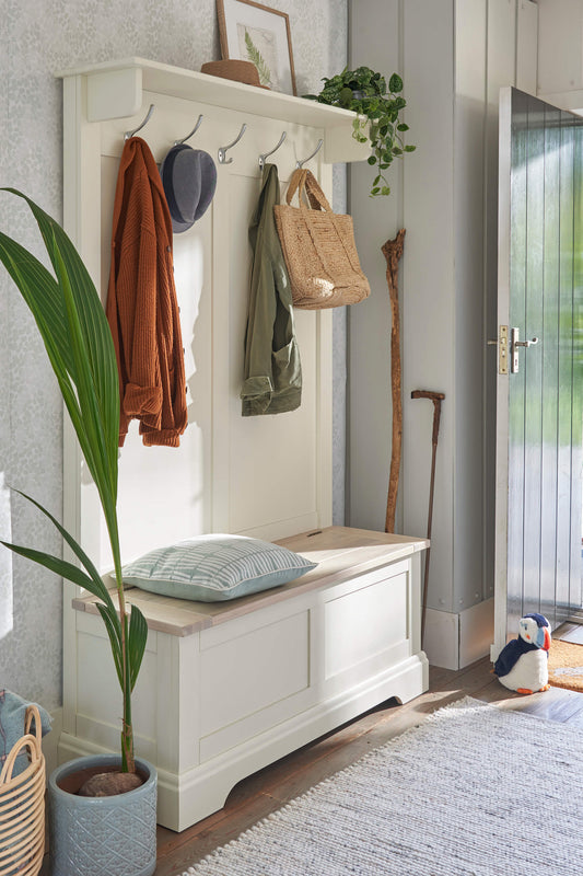 Dorset storage and clothes rack