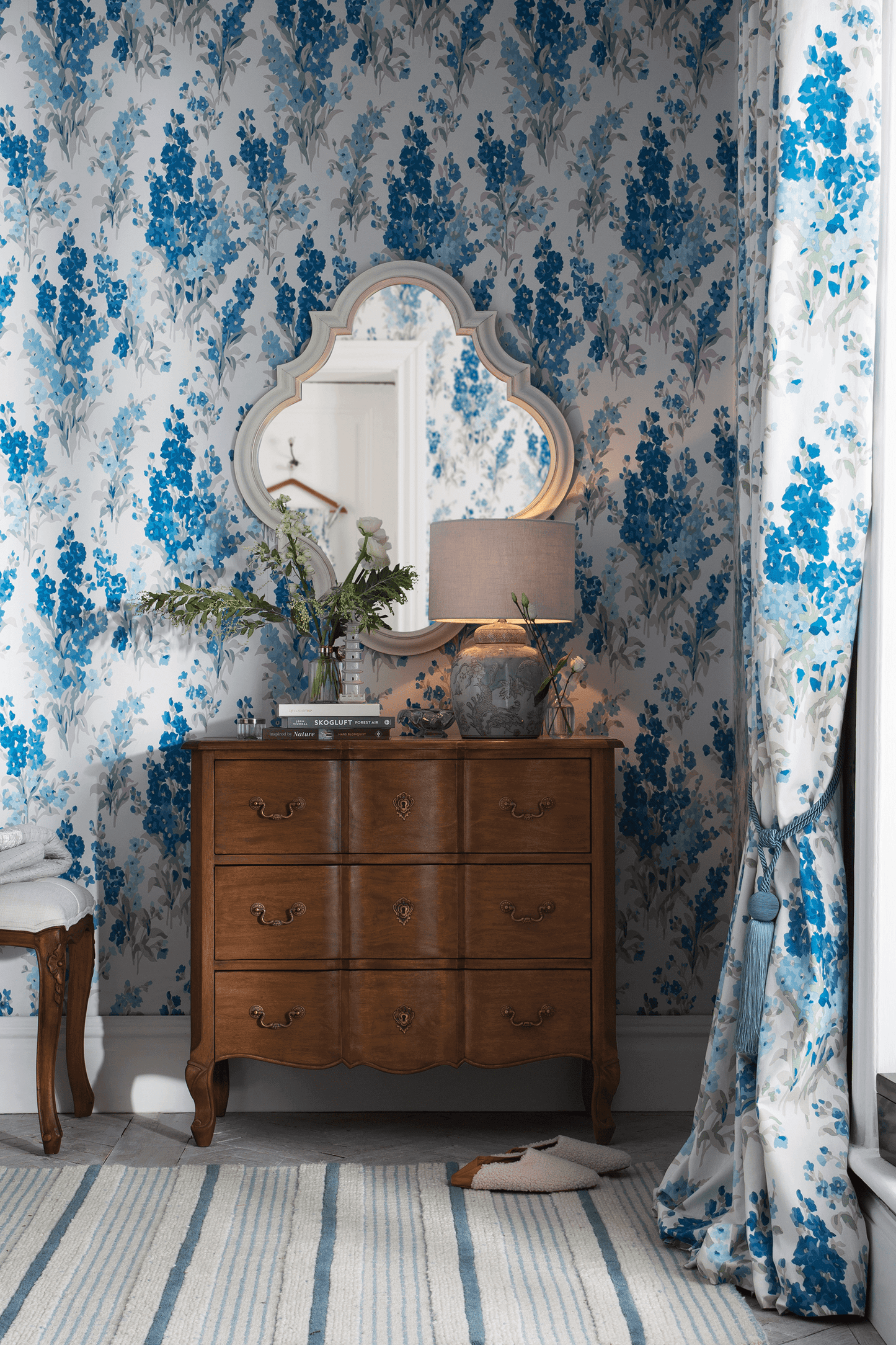 Montpellier chest of drawers with 3 drawers