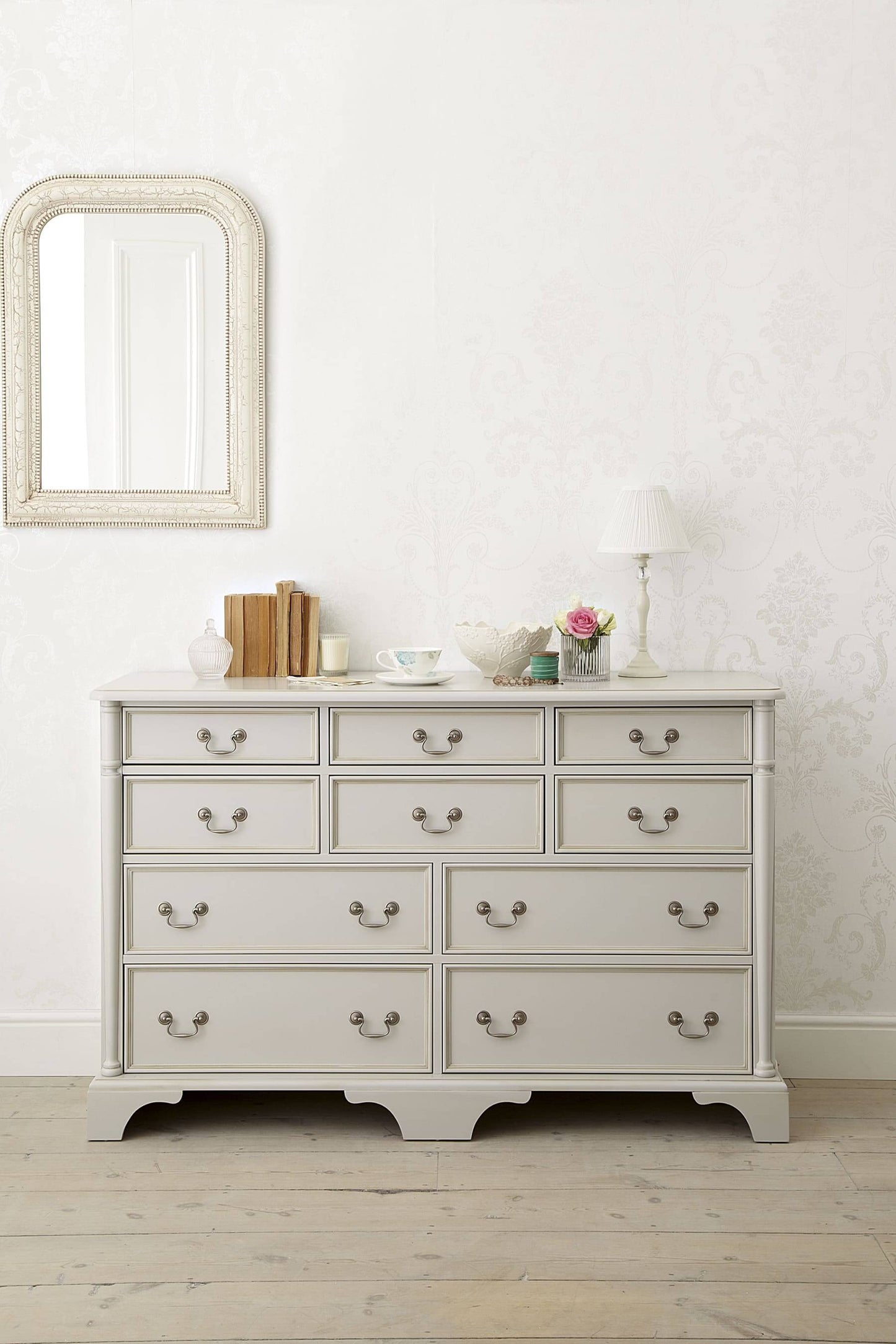 Clifton chest of drawers with 10 drawers